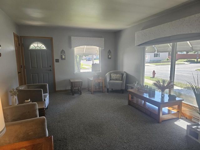 1714 Madison STREET, Manitowoc, WI 54220