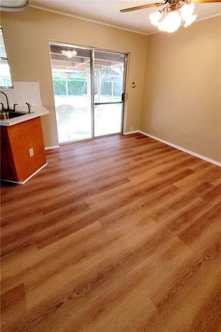 803 Avenue H, Sinton, TX 78387