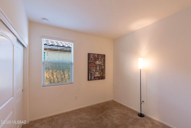 9239 N Peridot Vista Avenue, Tucson, AZ 85742