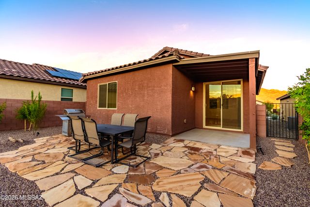 9239 N Peridot Vista Avenue, Tucson, AZ 85742
