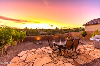 9239 N Peridot Vista Avenue, Tucson, AZ 85742