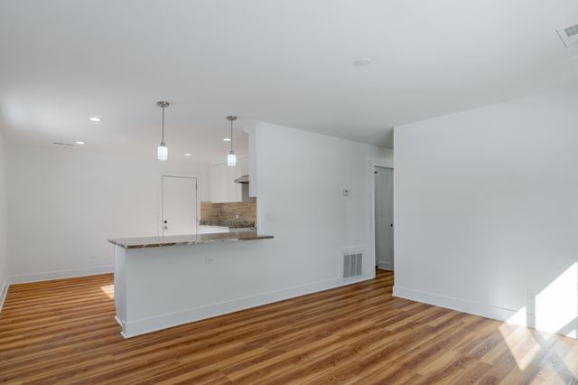 411 Prairie Street, Crown Point, IN 46307