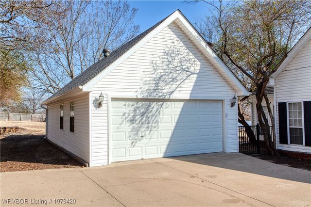11607 Springridge Drive, Fort Smith, AR 72916