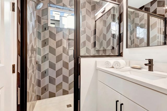 1313 Baptist World Center Dr B, Nashville, TN 37207