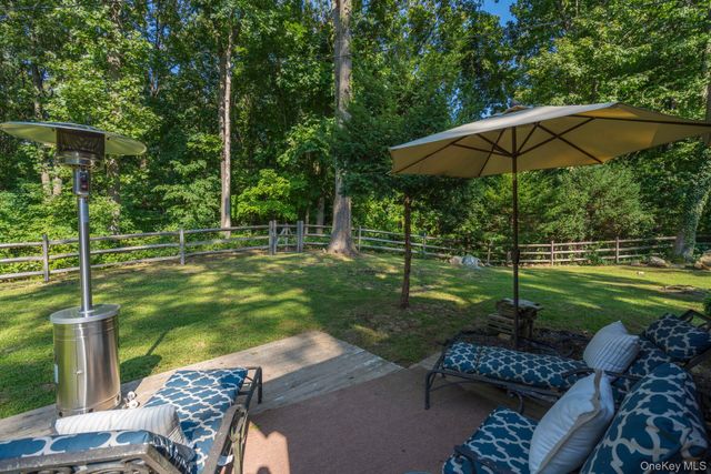 24 Forrest Drive, Lloyd Harbor, NY 11743