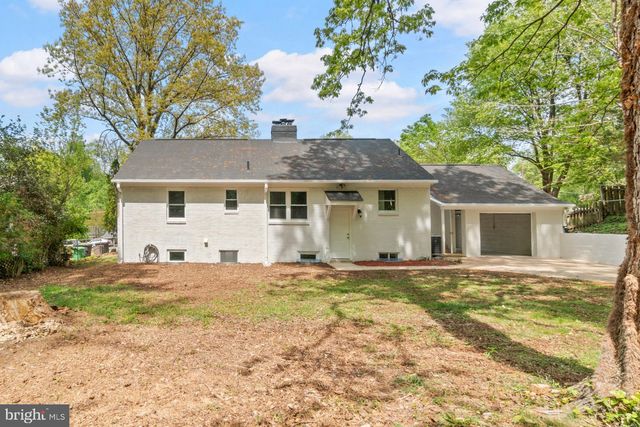 5001 SHARON RD, Temple Hills, MD 20748