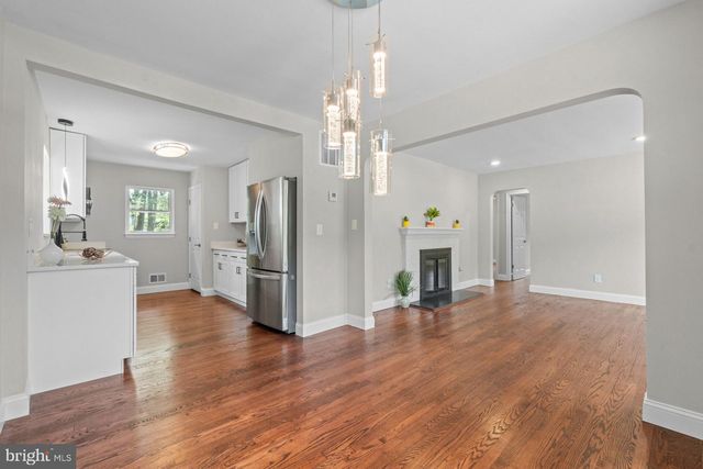 5001 SHARON RD, Temple Hills, MD 20748
