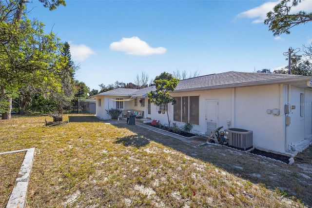 1006 GULF ROAD, Tarpon Springs, FL 34689