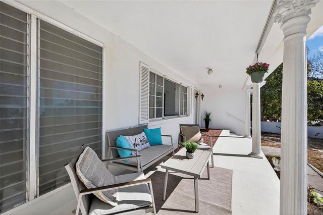 1006 GULF ROAD, Tarpon Springs, FL 34689