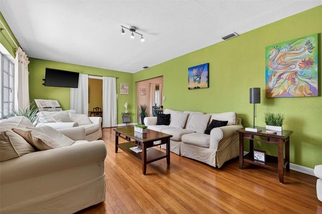 1006 GULF ROAD, Tarpon Springs, FL 34689