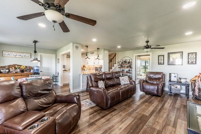 145 Private Road 5749, Groesbeck, TX 76642