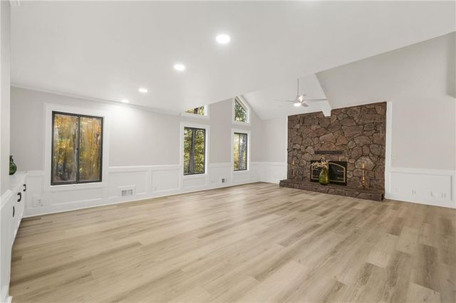 4013 Brenteresa Court, Snellville, GA 30039