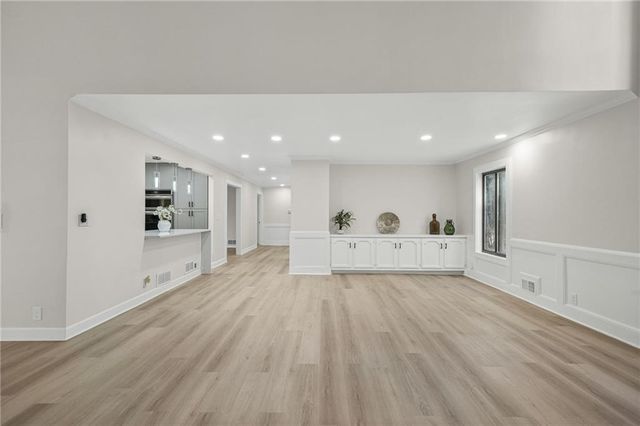 4013 Brenteresa Court, Snellville, GA 30039