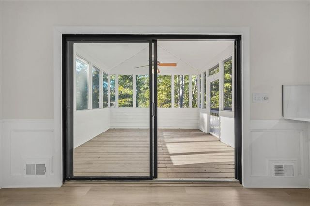 4013 Brenteresa Court, Snellville, GA 30039