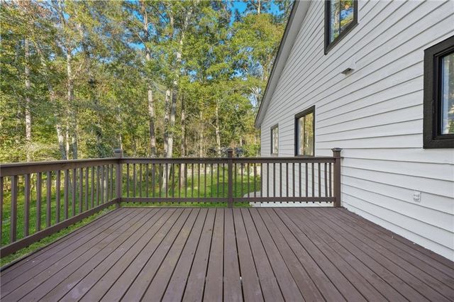 4013 Brenteresa Court, Snellville, GA 30039