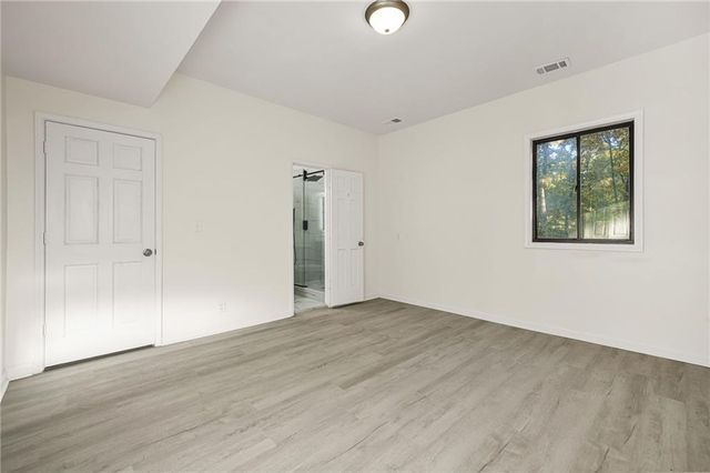 4013 Brenteresa Court, Snellville, GA 30039