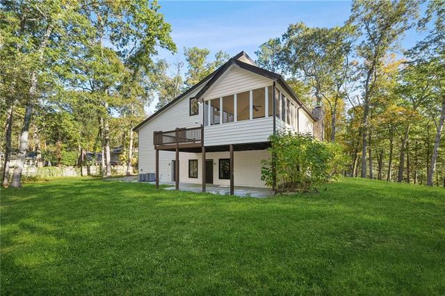 4013 Brenteresa Court, Snellville, GA 30039