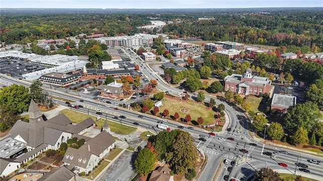 4013 Brenteresa Court, Snellville, GA 30039