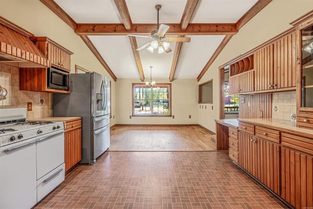 86 Arrowhead Rd., Greenbrier, AR 72058