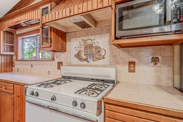 86 Arrowhead Rd., Greenbrier, AR 72058