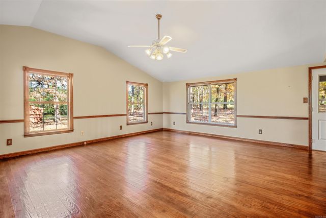 86 Arrowhead Rd., Greenbrier, AR 72058