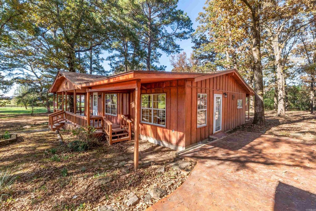 86 Arrowhead Rd., Greenbrier, AR 72058