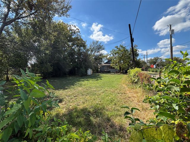 1219 N 18th Street, Waco, TX 76707