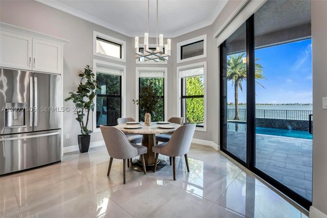 12570 N Parkland Bay Trl, Parkland, FL 33076