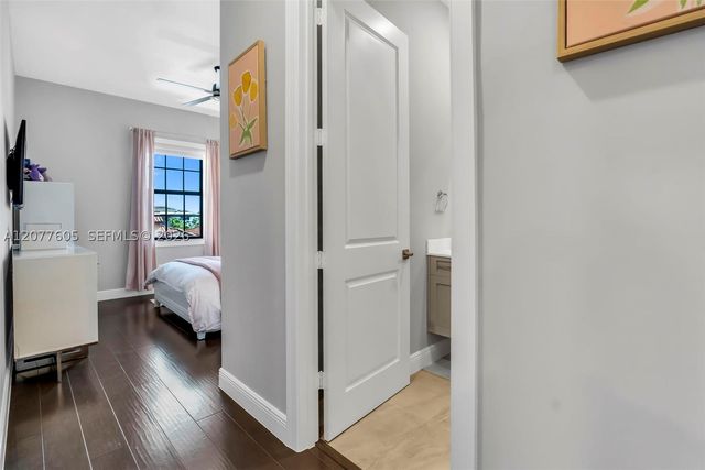 12570 N Parkland Bay Trl, Parkland, FL 33076