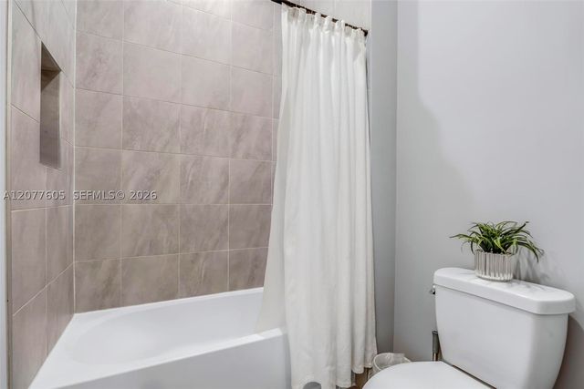 12570 N Parkland Bay Trl, Parkland, FL 33076