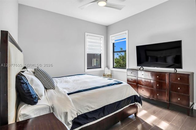 12570 N Parkland Bay Trl, Parkland, FL 33076