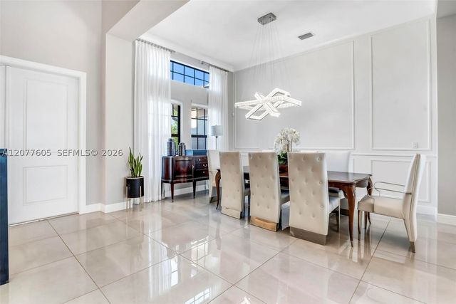 12570 N Parkland Bay Trl, Parkland, FL 33076