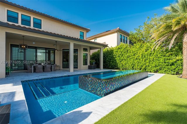 12570 N Parkland Bay Trl, Parkland, FL 33076
