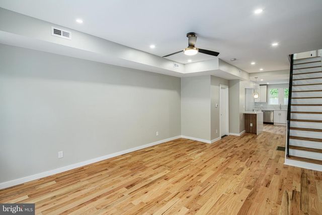 1129 S 12TH ST, Philadelphia, PA 19147