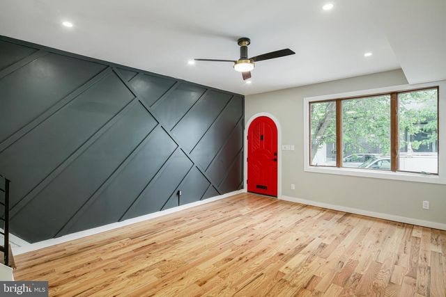 1129 S 12TH ST, Philadelphia, PA 19147