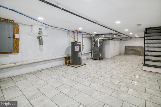 1129 S 12TH ST, Philadelphia, PA 19147