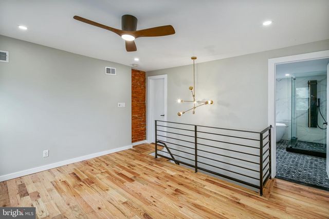 1129 S 12TH ST, Philadelphia, PA 19147