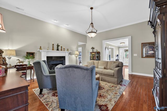 120 Ada Drive, Owens Cross Roads, AL 35763