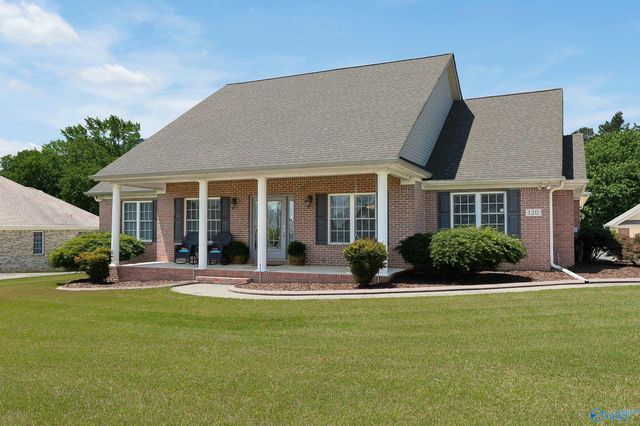 120 Ada Drive, Owens Cross Roads, AL 35763