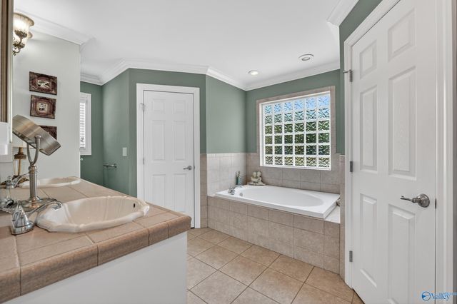 120 Ada Drive, Owens Cross Roads, AL 35763