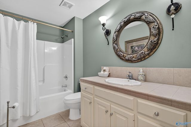 120 Ada Drive, Owens Cross Roads, AL 35763