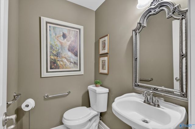 120 Ada Drive, Owens Cross Roads, AL 35763