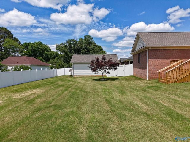 120 Ada Drive, Owens Cross Roads, AL 35763