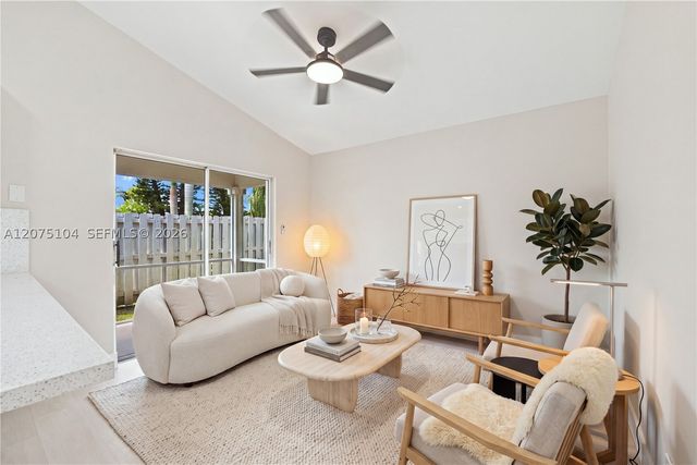 1181 SW 108th Ter, Davie, FL 33324