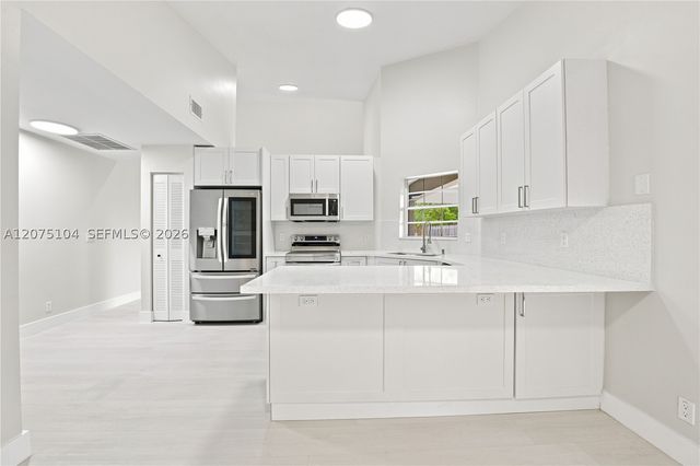 1181 SW 108th Ter, Davie, FL 33324