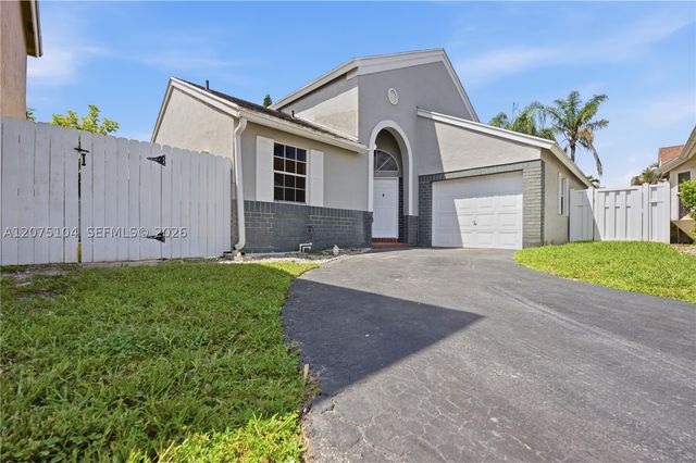 1181 SW 108th Ter, Davie, FL 33324
