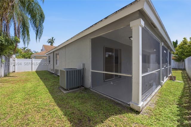 1181 SW 108th Ter, Davie, FL 33324