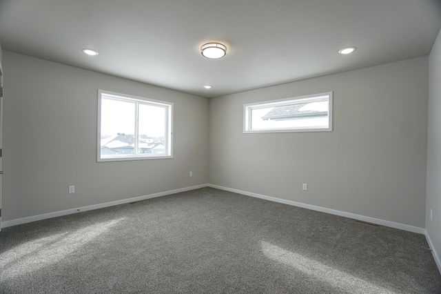 8068 Goldfinch Drive, Horace, ND 58047