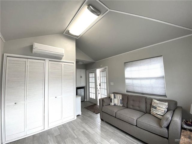 4004 Lark Drive, Mission, TX 78572