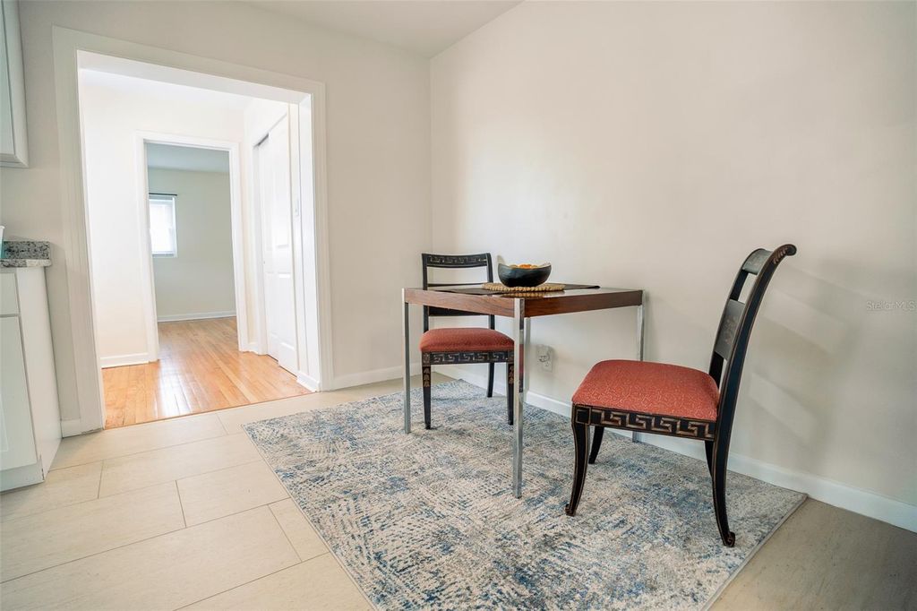 Image 6 of property listing at 121 LEON AVENUE, Deland, FL 32720